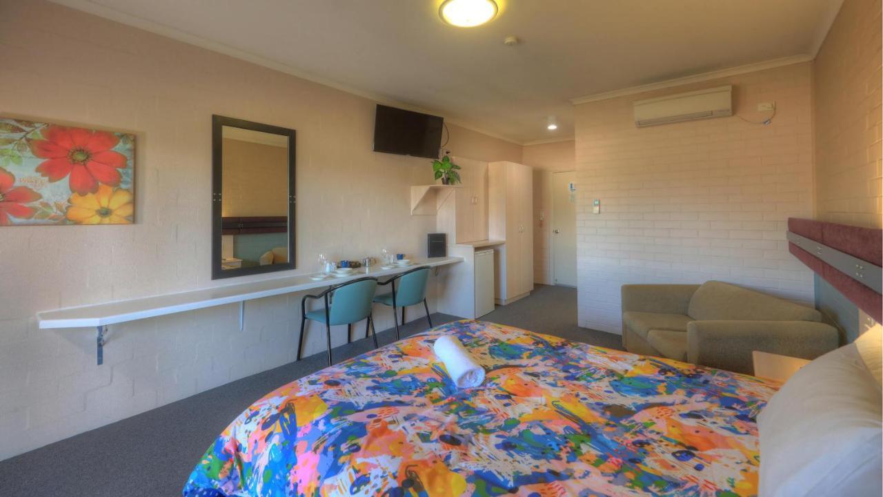 ستانثورب The Vines Motel & Cottages المظهر الخارجي الصورة